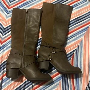 Fergie Brown boots, Size 8.5 women’s